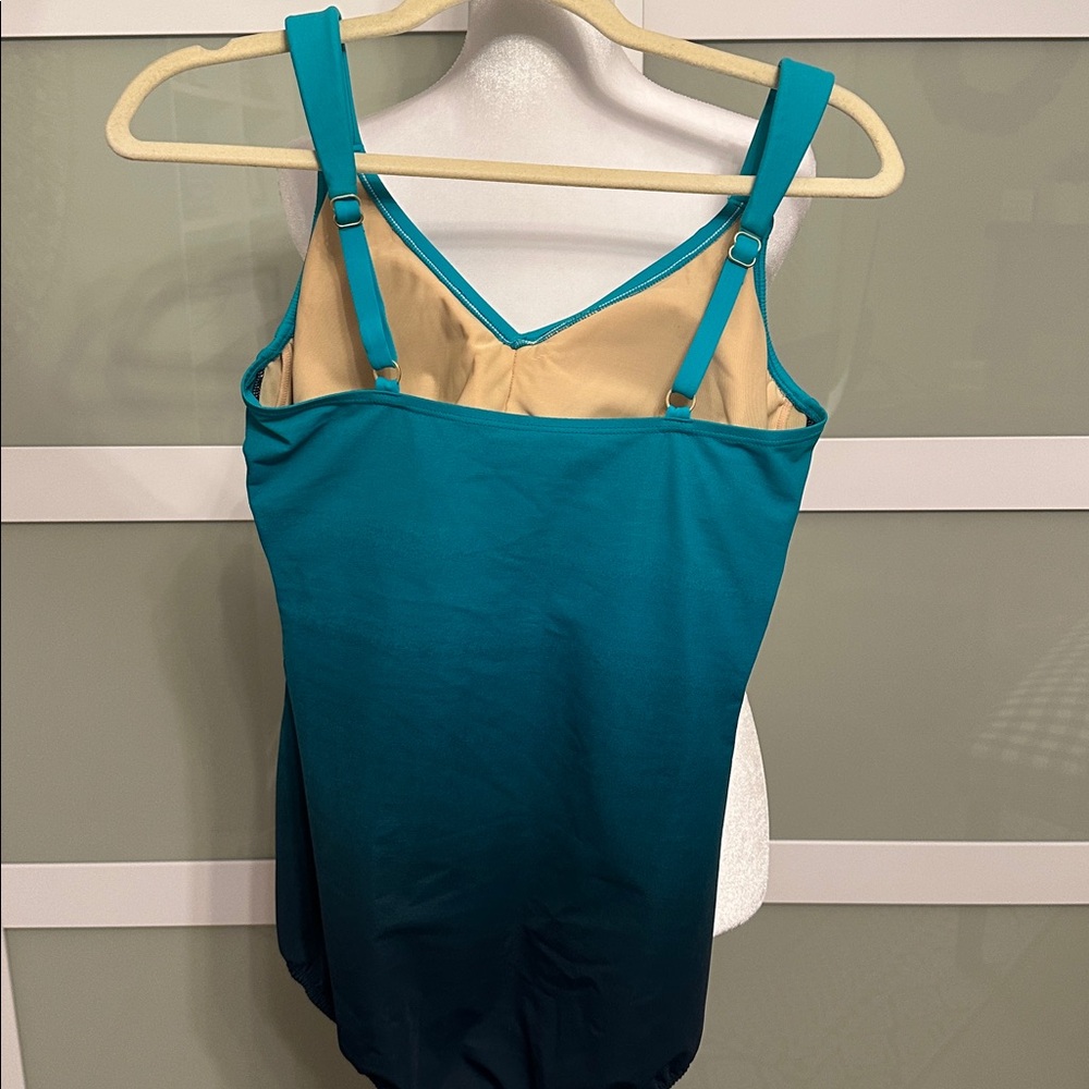 Lands End Turquoise to Teal One Piece Swimsuit - Picture 9 of 9